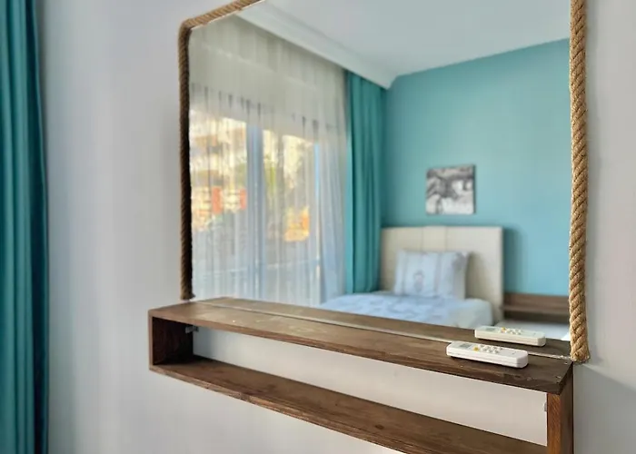 Deniz Manzarali, Plaja 100 Metre, Luks 1