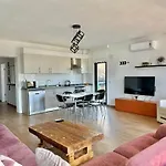 Apartament Deniz Manzarali, Plaja 100 Metre, Luks 1
