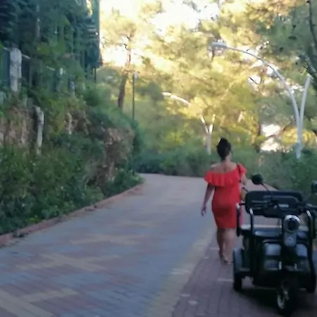 Deniz Manzarali, Plaja 100 Metre, Luks 1 Apartment Marmaris
